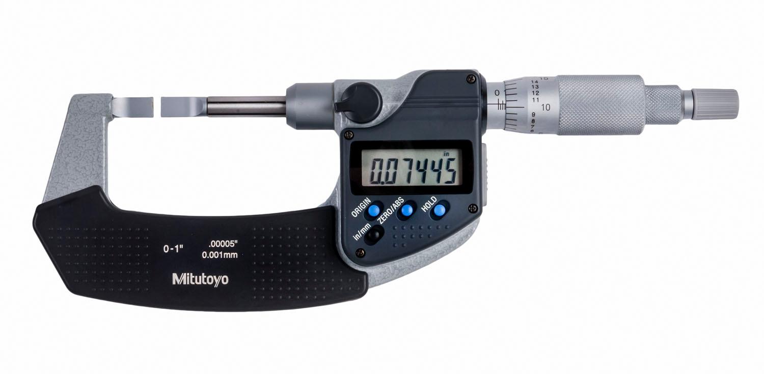 Mitutoyo, 422-330-30, 0-1 In/0-25.4mm, .00005 In/0.001mm Digimatic Blade Micrometer, .75mm Blade Thickness, Non-Rotating Spindle, With SPC Data Output, Ratchet Stop